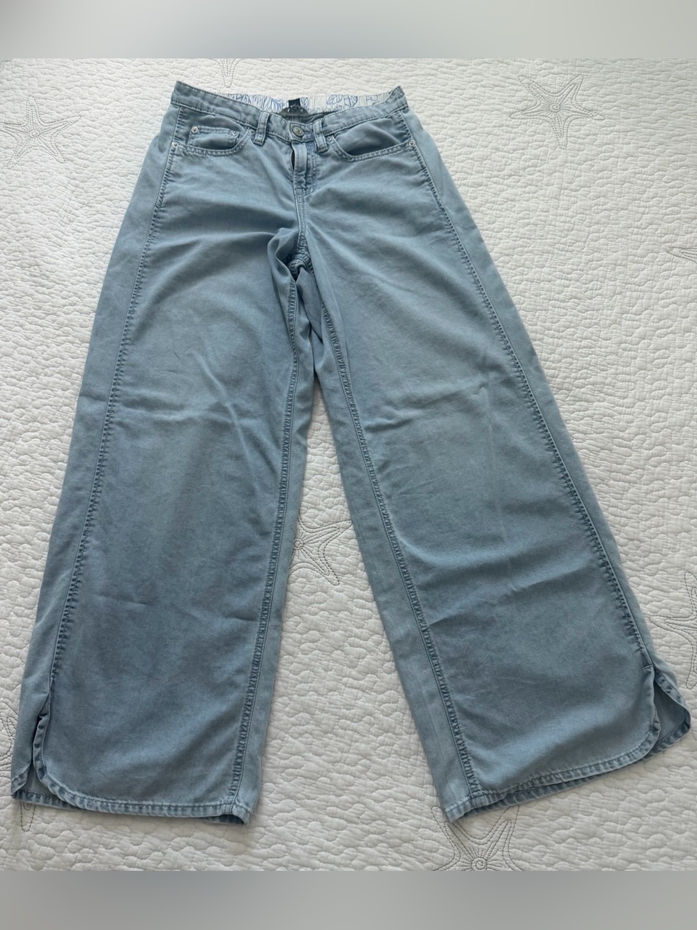 American Eagle Outfitters Low rise Beach Baggy Jean